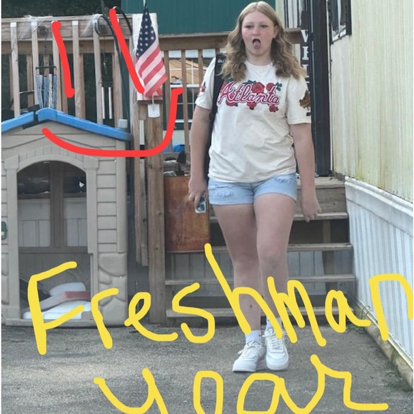 Meet your Posher, Tabitha - Picture 2 of 6